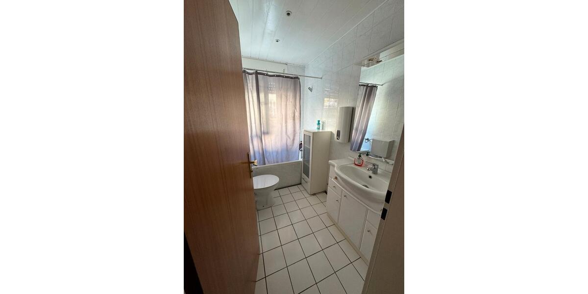 Erdgeschoßwohnung Roßdorf - 2 Zimmer, 47 m&sup2;, 500&euro; | Angebot:26047258