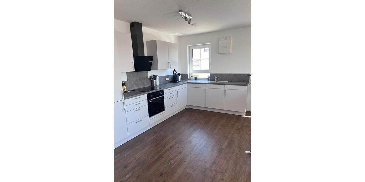 Etagenwohnung Hohentengen - 2 Zimmer, 84 m&sup2;, 919&euro; | Angebot:26613947