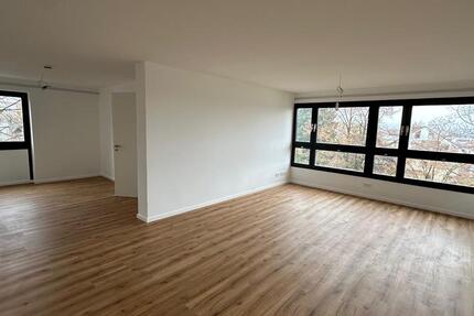 Kernsanierte 4,5 Zimmer Wohnung in Sindelfingen-Maichingen 4 zimmer