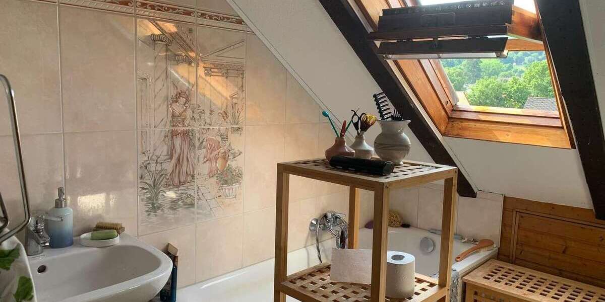 Etagenwohnung Schwelm Loh - 1.5 Zimmer, 60 m&sup2;, 400&euro; | Angebot:27033348