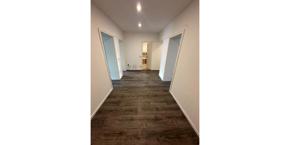 Erdgeschoßwohnung Grasleben - 4 Zimmer, 94 m&sup2;, 670&euro; | Angebot:25901440