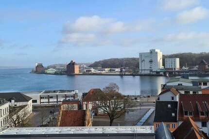 Wohnung zum Mieten in Flensburg 1.055 € 91 m²