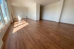 Dachgeschoßwohnung Meerbusch - 3 Zimmer, 99 m&sup2;, 1.315&euro; | Angebot:26235355