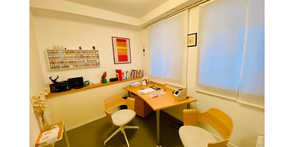 Untervermietung Praxis ab Frühjahr 2026 zimmer