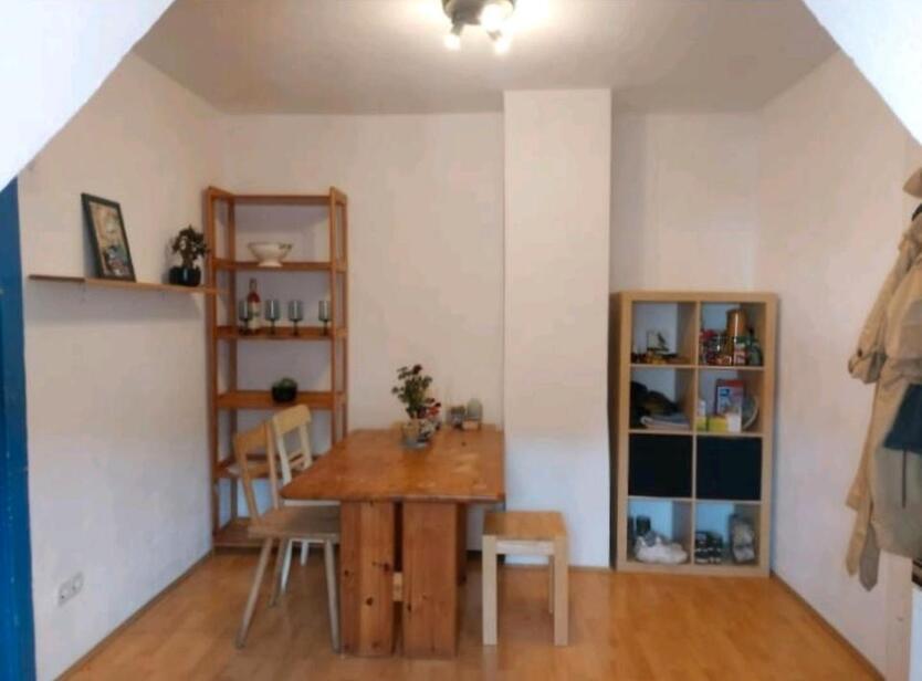 Zimmer in 3er Mädls-WG zur Zwischenmiete 15.08. - 15.03