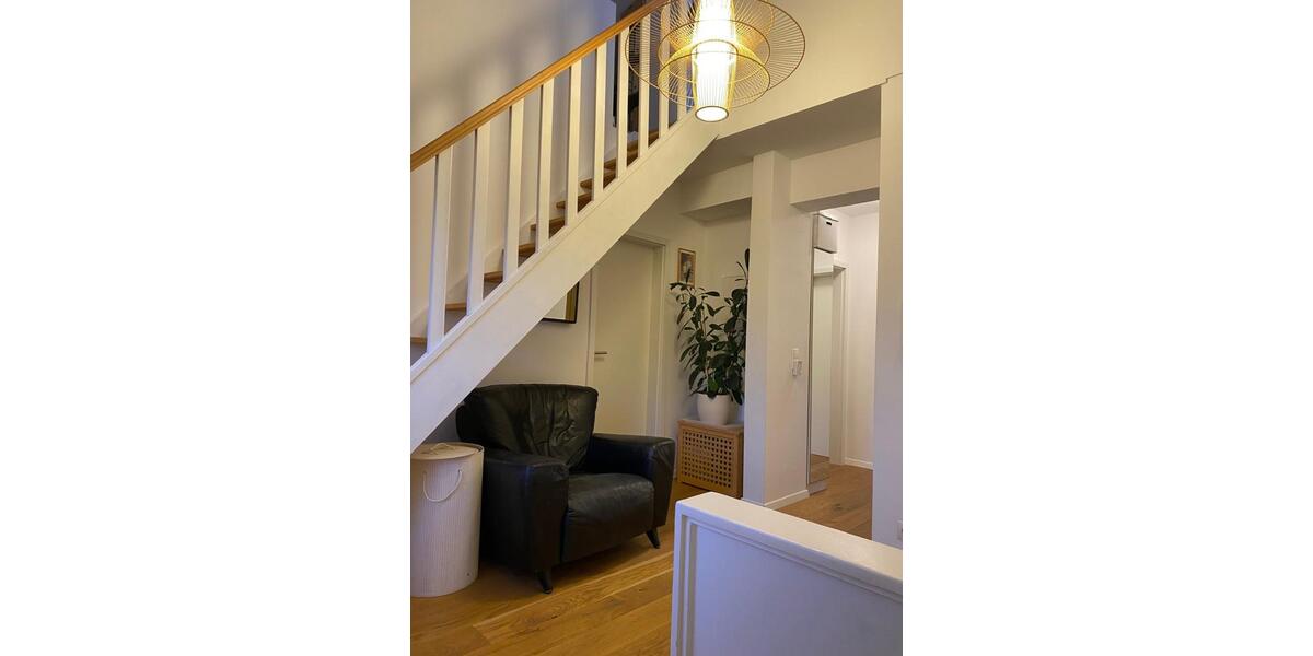 Einfamilienhaus Ingelheim am Rhein - 6.5 Zimmer, 140 m&sup2;, 2.300&euro; | Angebot:25152010