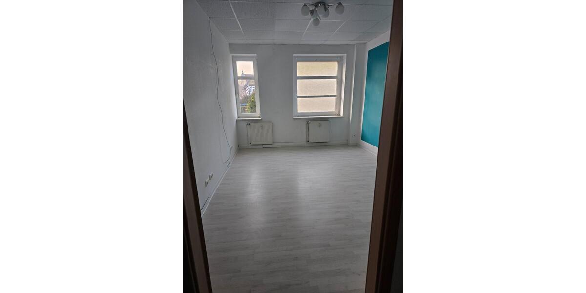 Etagenwohnung Waltershausen - 4 Zimmer, 134 m&sup2;, 938&euro; | Angebot:25756358