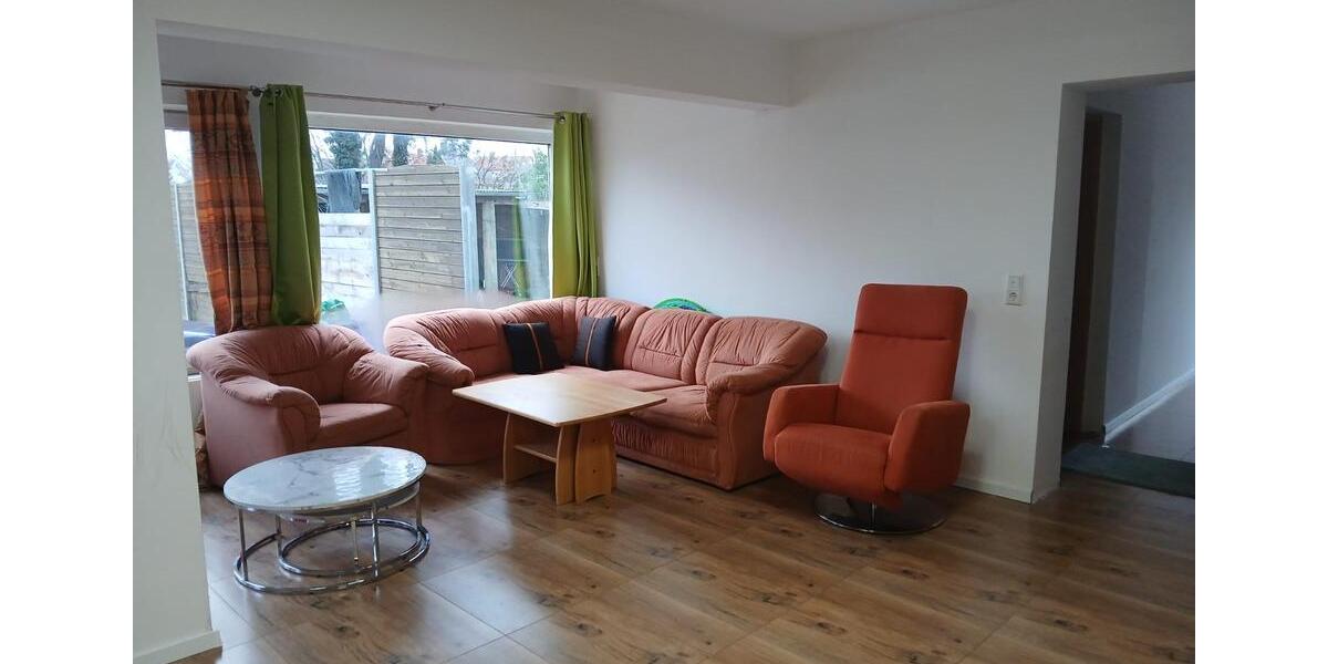 Erdgeschoßwohnung Löhne - 3 Zimmer, 115 m&sup2;, 980&euro; | Angebot:24353360