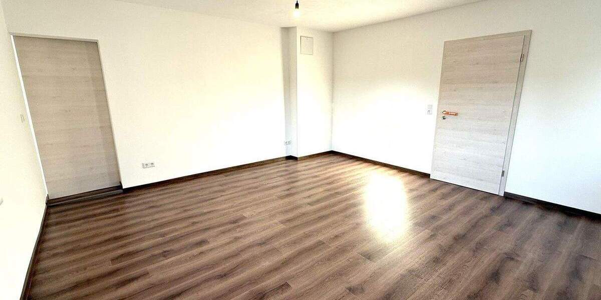 4-Zimmer-Traumwohnung in Ellingen - Erstbezug nach hochwertiger Sanierung 4 zimmer