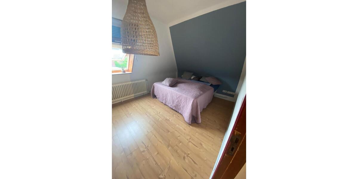 Dachgeschoßwohnung Pahlen - 3 Zimmer, 65 m&sup2;, 650&euro; | Angebot:25980685