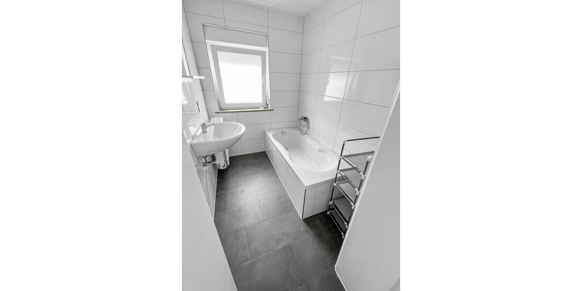 Wohnen auf Zeit Bremen Hemelingen - 4 Zimmer, 100 m&sup2;, 20&euro; | Angebot:12327392