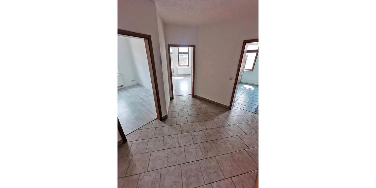 Etagenwohnung Großolbersdorf - 3 Zimmer, 68 m&sup2;, 580&euro; | Angebot:25523440