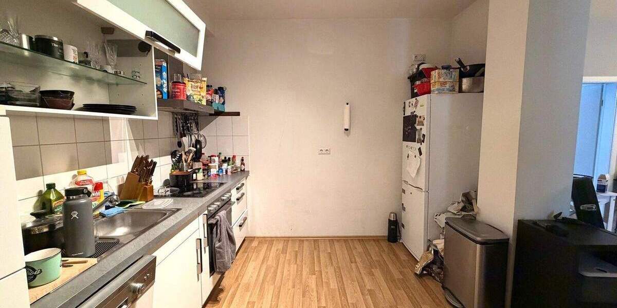 Etagenwohnung Stuttgart / Stuttgart-West West - 3 Zimmer, 105 m&sup2;, 1.250&euro; | Angebot:25746254