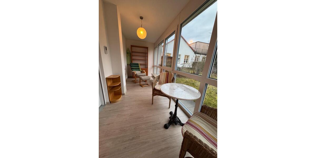 Erdgeschoßwohnung Bad Windsheim - 2.5 Zimmer, 73 m&sup2;, 1.250&euro; | Angebot:24559523