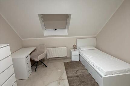 Möbliertes 15 m² WG-Zimmer in Lohmar-Donrath 3 zimmer