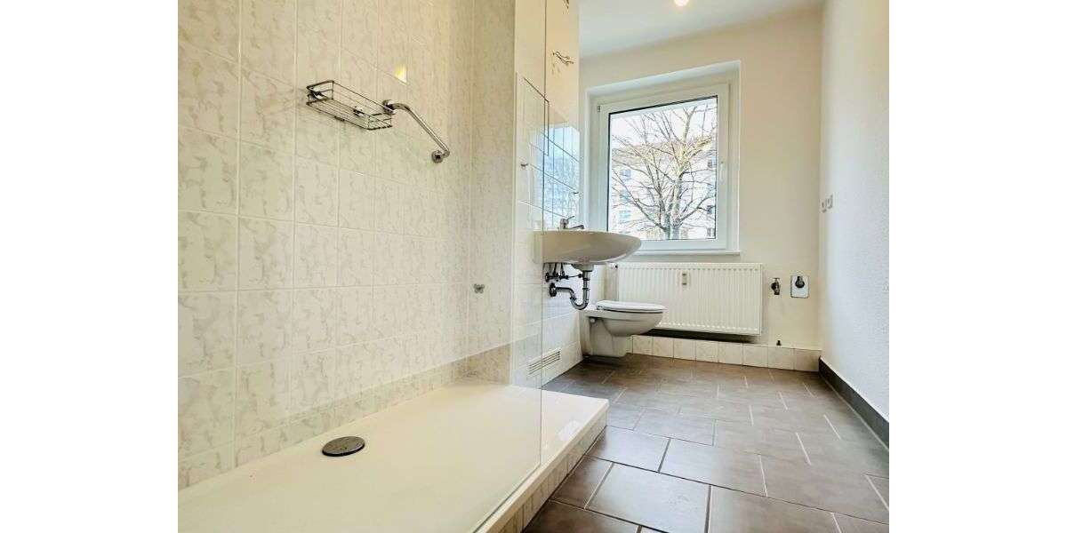 Etagenwohnung Freital Potschappel - 2 Zimmer, 51 m&sup2;, 335&euro; | Angebot:25286739