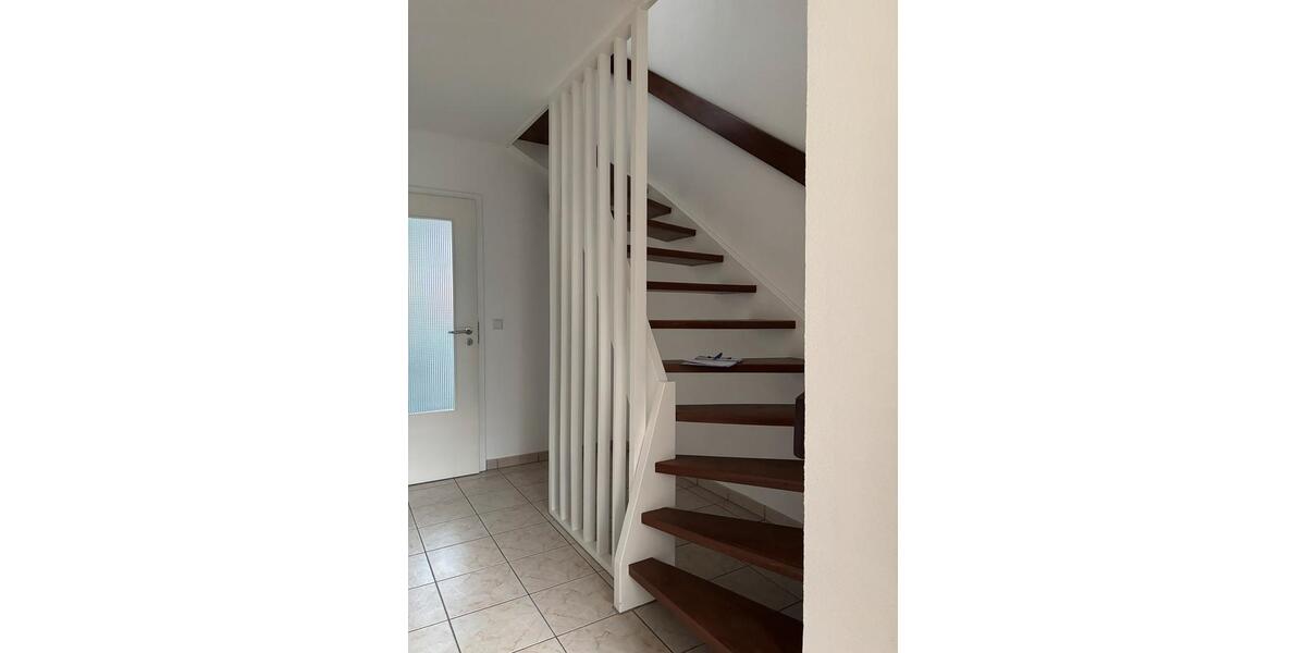 Maisonettenwohnung Trossingen - 3 Zimmer, 84 m&sup2;, 900&euro; | Angebot:26004501