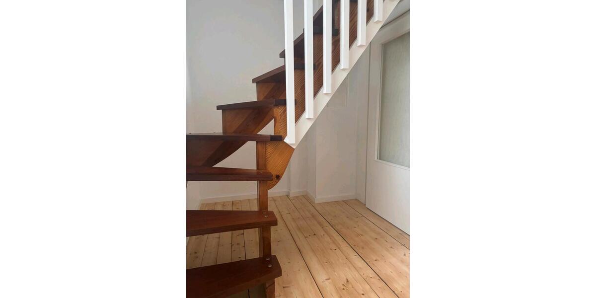 Etagenwohnung Weinheim - 3.5 Zimmer, 80 m&sup2;, 1.000&euro; | Angebot:26004503