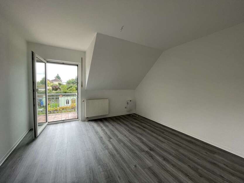 Familien aufgepasst! Schöne Doppelhaushälfte mit Keller + Stellplatz nahe Halle (Saale)! 4 zimmer