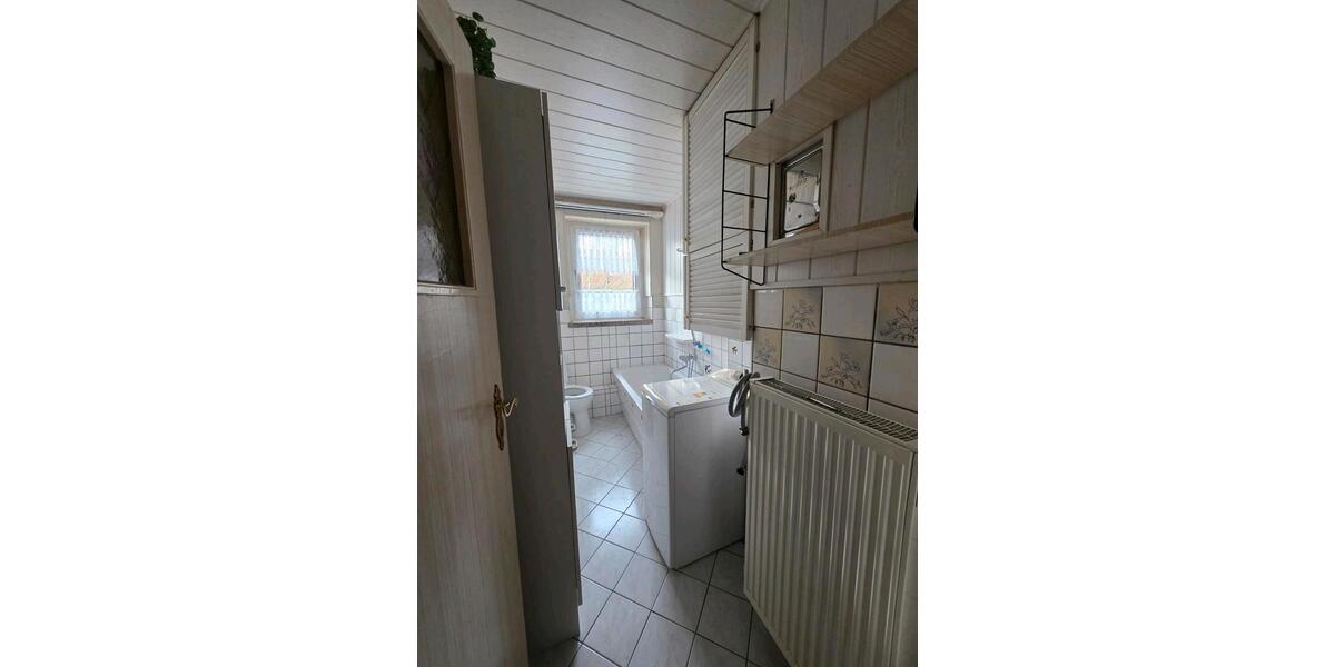 Etagenwohnung Nienburg (Saale) - 2 Zimmer, 50 m&sup2;, 415&euro; | Angebot:26073970