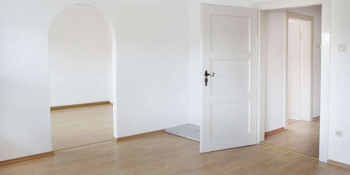 Etagenwohnung Riedering - 2 Zimmer, 65 m&sup2;, 660&euro; | Angebot:24891520