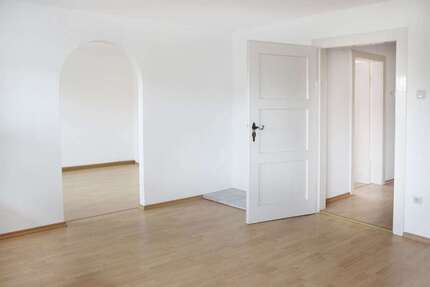 Wohnung Riedering - 2 Zimmer, 65 m&sup2;, 660&euro; | Angebot:24891520