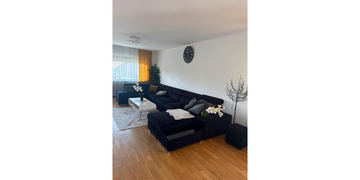 Wohnen auf Zeit Darmstadt Eberstadt - 4 Zimmer, 180 m&sup2;, 1.150&euro; | Angebot:26502208