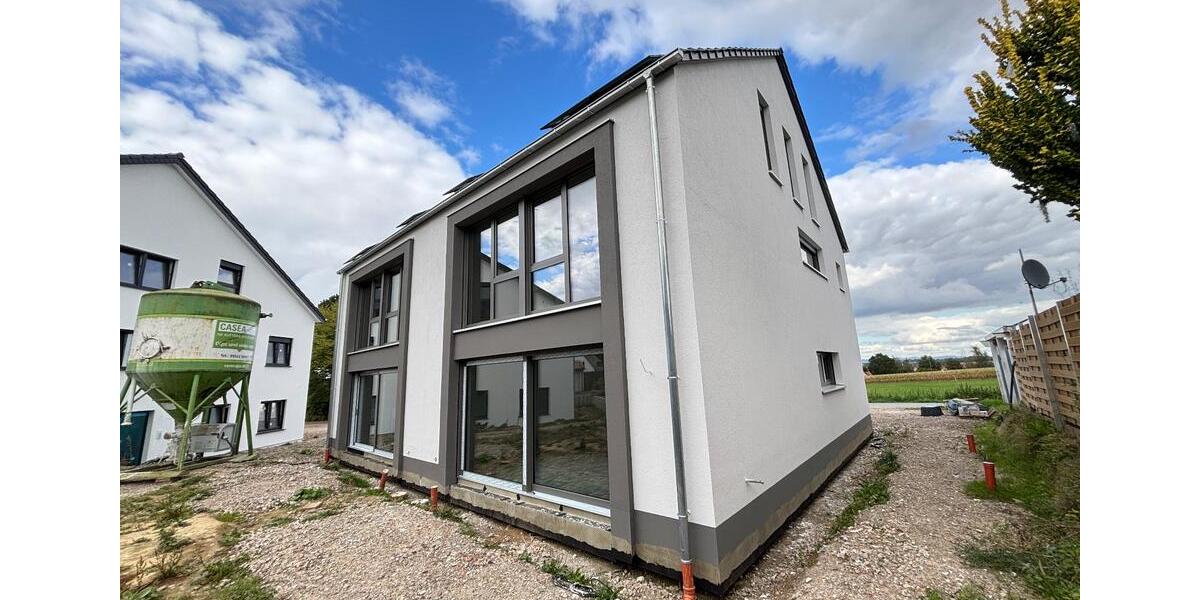 Erstbezug nach Neubau I Energetisch neutral I Doppelhaushälfte in Spenge 6 zimmer