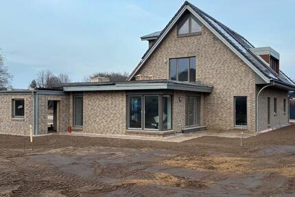 Wohnung Groß Kummerfeld - 4 Zimmer, 123 m&sup2;, 1.726&euro; | Angebot:25441853