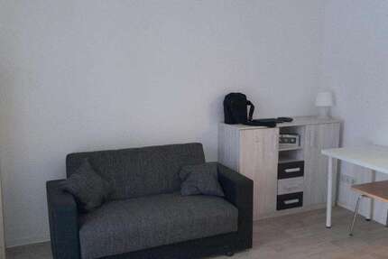 Wohnung zum Mieten in Chemnitz 200 € 29.76 m² 1 zimmer