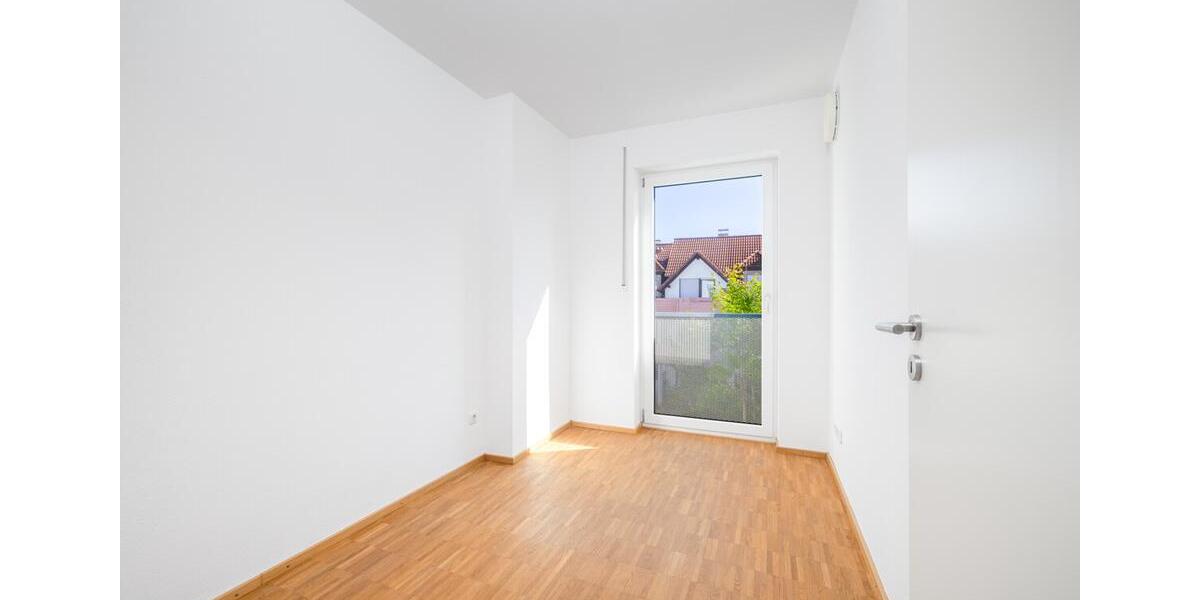 Reihenhaus Augsburg Haunstetten-Siebenbrunn - 5 Zimmer, 147 m&sup2;, 2.250&euro; | Angebot:24762123