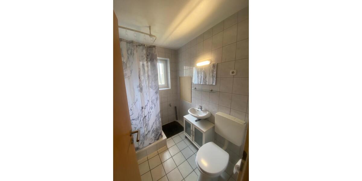 Erdgeschoßwohnung Saarbrücken Eschberg - 1 Zimmer, 29 m&sup2;, 500&euro; | Angebot:26034283