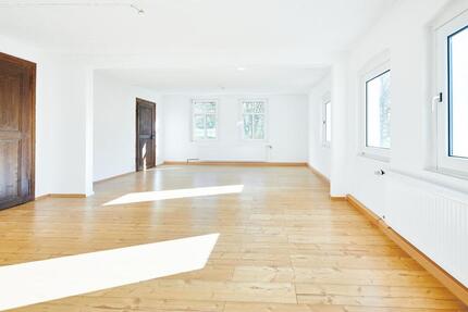 Wohnung Detmold Hiddesen - 4 Zimmer, 120 m&sup2;, 960&euro; | Angebot:25831851