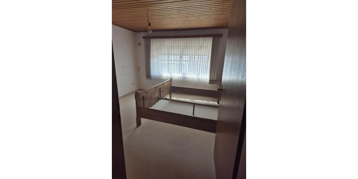 Einfamilienhaus Erkelenz - 4 Zimmer, 130 m&sup2;, 1.400&euro; | Angebot:26224849