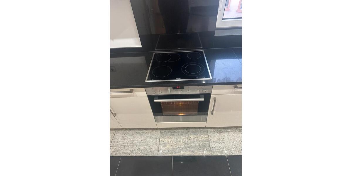 Etagenwohnung Karlsruhe Beiertheim-Bulach - 4 Zimmer, 92 m&sup2;, 1.600&euro; | Angebot:26241680