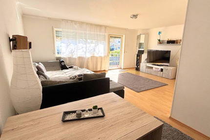 Ideale Wohnung für Paare & kleine Familien: Zentral x Sonnenbalkon 3 zimmer