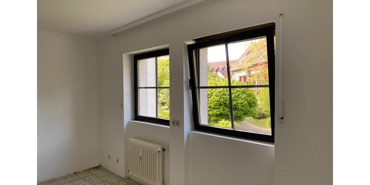 Etagenwohnung Bad Säckingen - 3 Zimmer, 108 m&sup2;, 1.200&euro; | Angebot:26604018