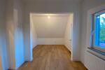 Dachgeschoßwohnung Bremen Blumenthal - 2 Zimmer, 45 m&sup2;, 550&euro; | Angebot:25047751