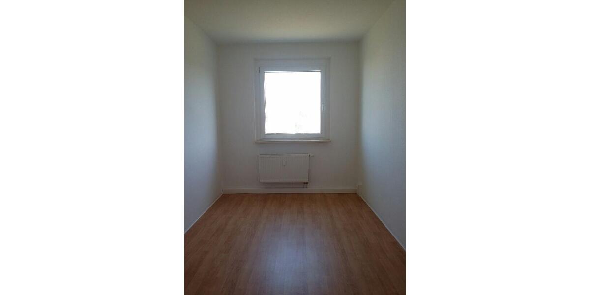 Etagenwohnung Kirchberg - 3 Zimmer, 70 m&sup2;, 417&euro; | Angebot:26060667