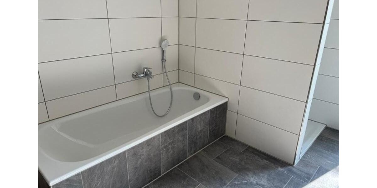 Maisonettenwohnung Tännesberg - 7 Zimmer, 205 m&sup2;, 1.340&euro; | Angebot:25760328