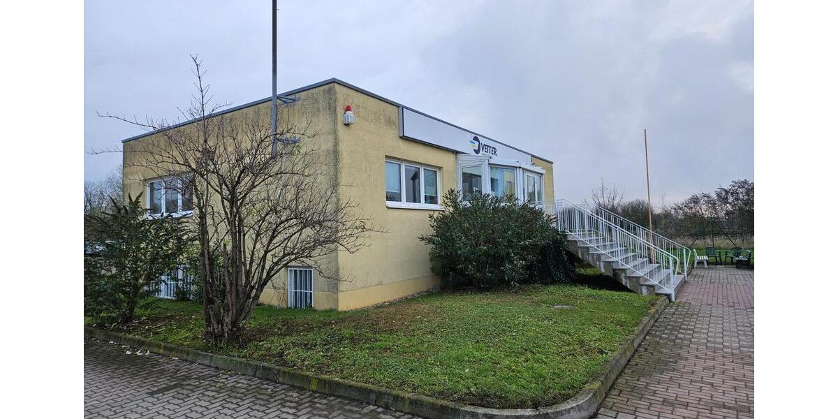 Gewerbeobjekt Bitterfeld-Wolfen Wolfen - 1.350&euro; | Angebot:25172244