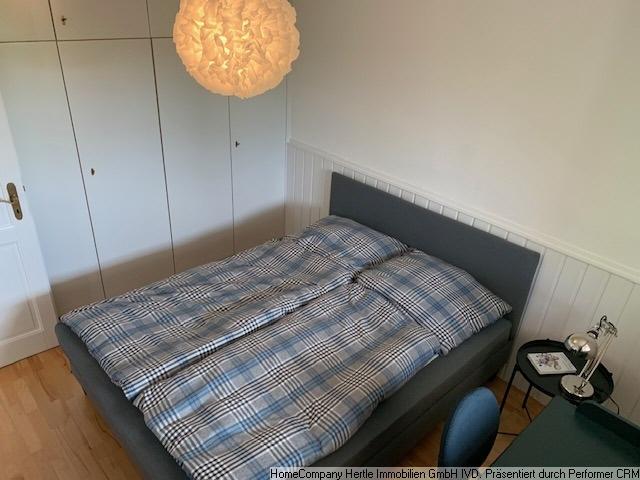 Ruhig & angenehm möbliert in herrlicher Hanglage beim Lorettoberg für 3-12 Monate in Wiehre, Freiburg