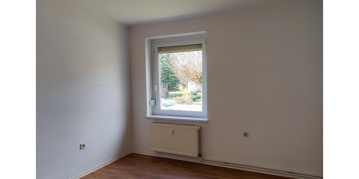 Erdgeschoßwohnung Jänschwalde Kolonie - 2 Zimmer, 57 m&sup2;, 284&euro; | Angebot:25857161