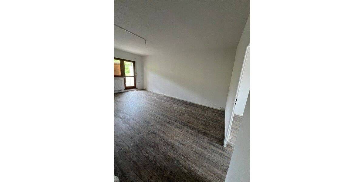 Etagenwohnung Eisenach Fischbach - 4 Zimmer, 76 m&sup2;, 579&euro; | Angebot:26853026