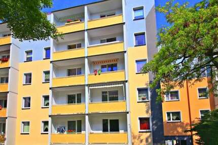 Wohnung Zwickau Neuplanitz - 2 Zimmer, 58 m&sup2;, 383&euro; | Angebot:26844786