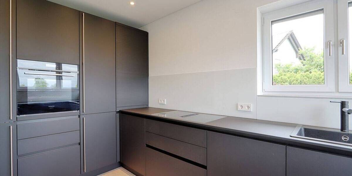 Einfamilienhaus Reutlingen Altenburg - 6 Zimmer, 197 m&sup2;, 2.750&euro; | Angebot:26908795