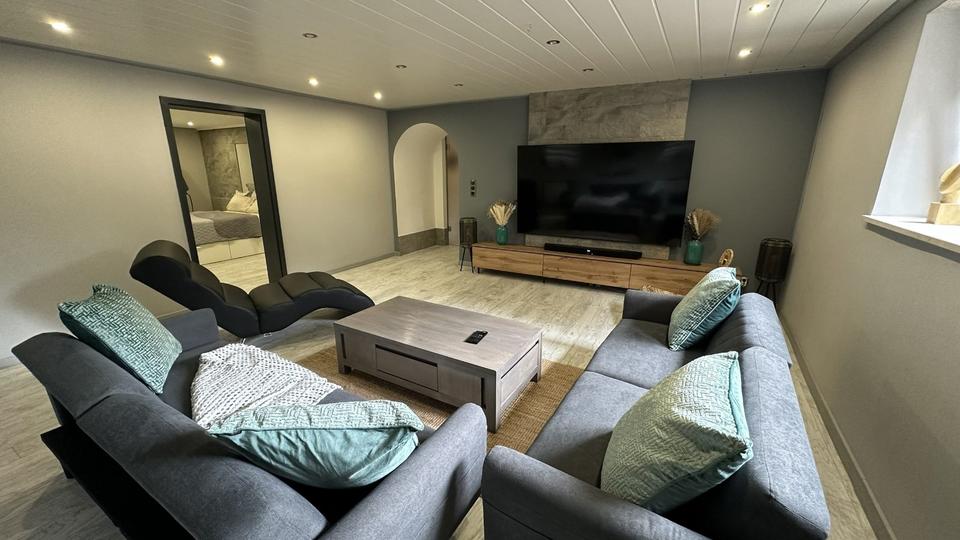 Wohnen auf Zeit - stilvolle Souterrain-Wohnung in Solingen 2 zimmer