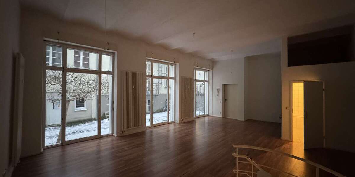 Etagenwohnung Brandenburg an der Havel Altstadt - 2 Zimmer, 98 m&sup2;, 731&euro; | Angebot:25156395