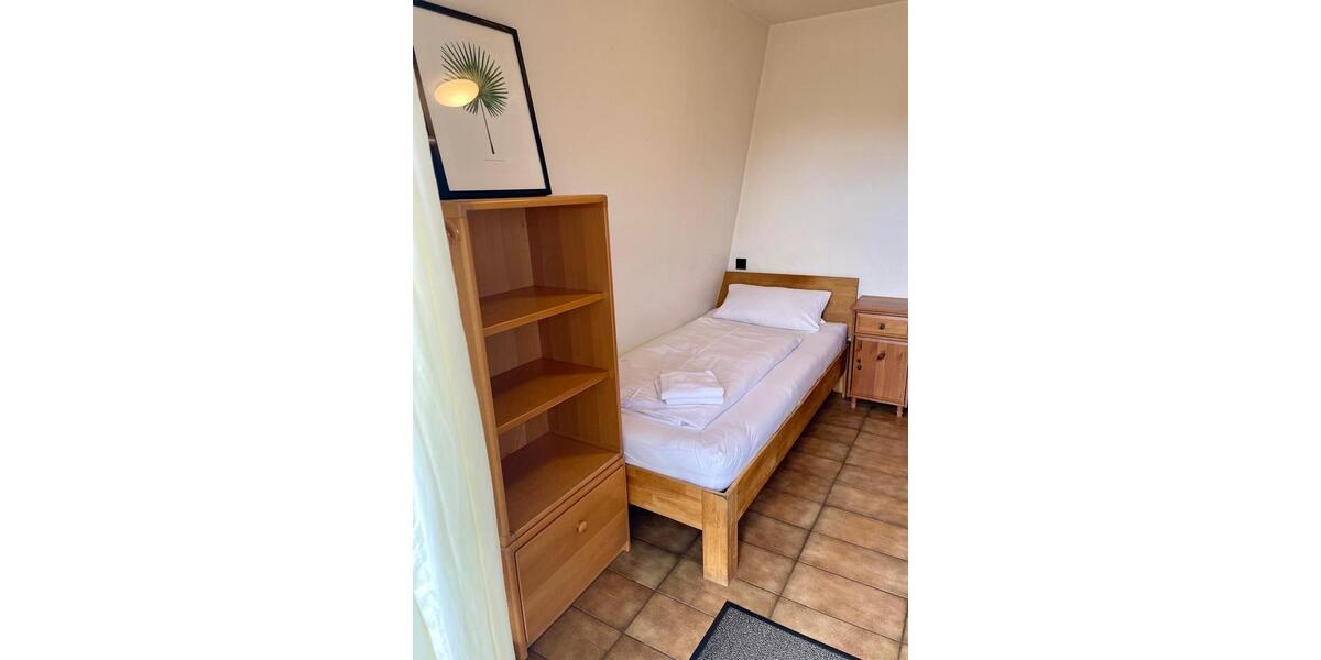 Wohnen auf Zeit Waiblingen - 1 Zimmer, 15 m&sup2;, 750&euro; | Angebot:25957633