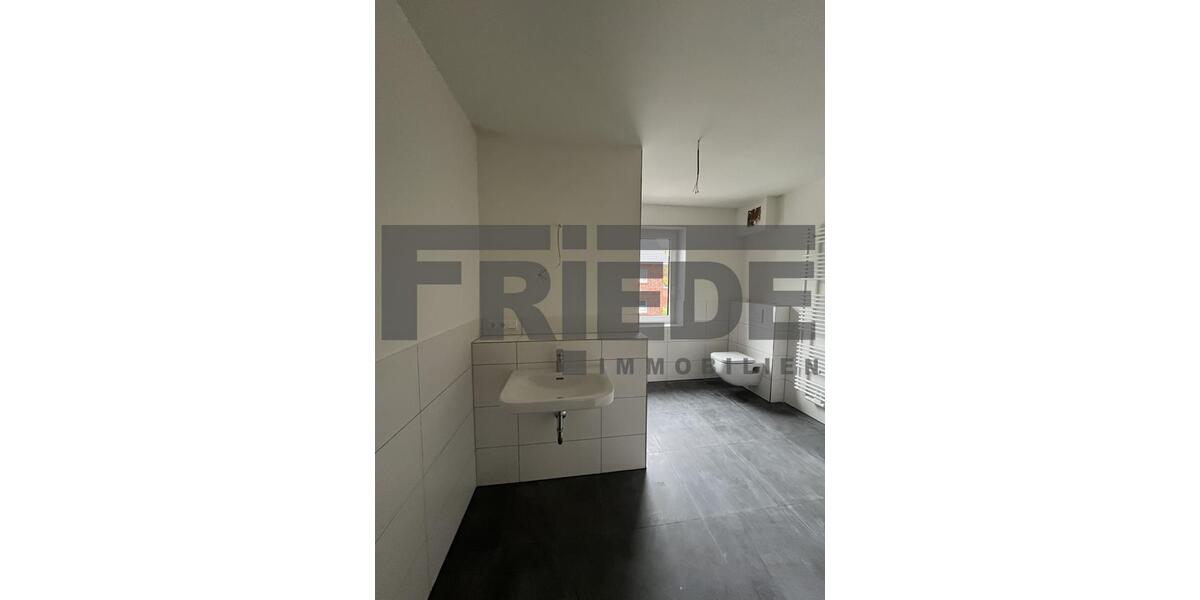 Erdgeschoßwohnung Bienenbüttel - 3 Zimmer, 103 m&sup2;, 1.239&euro; | Angebot:24700476